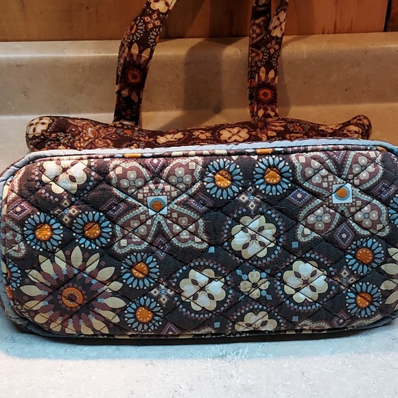 Vera Bradley Purse Canyon - Picture 7 of 7